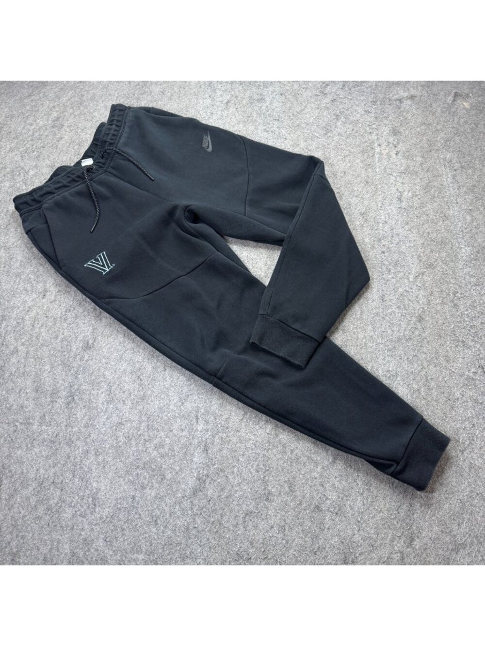 Villanova Wildcats Nike Tech Fleece Jogger Men Black Tapered 28" Slim CU4495
